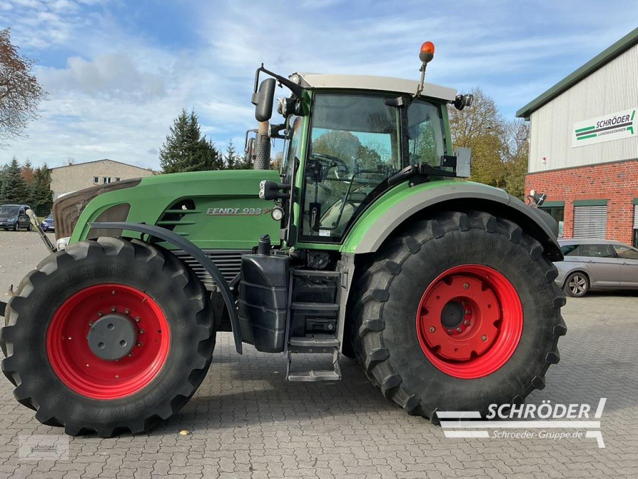 Traktor des Typs Fendt 933 VARIO | NUR 6057 STUNDEN !!, Gebrauchtmaschine in Penzlin (Bild 4)